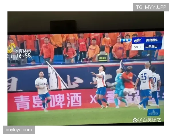 场上对队友犯规算犯规吗？裁判判罚背后规则解析