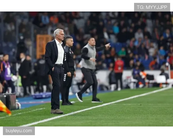 奥斯梅恩与弗拉霍维奇：终结效率差异及战术适配性解析